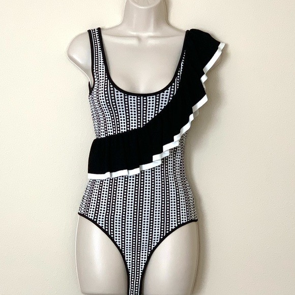 Bebe Dot Jacquard Knit Bodysuit - Picture 5 of 6